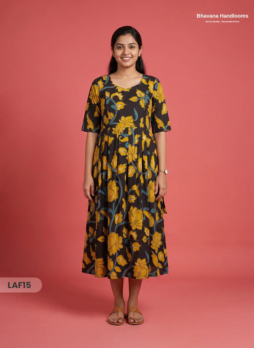 Feeding Frock with Kalamkari Design β Black Color | Invisible Zips | Half Lining Maternity Wear