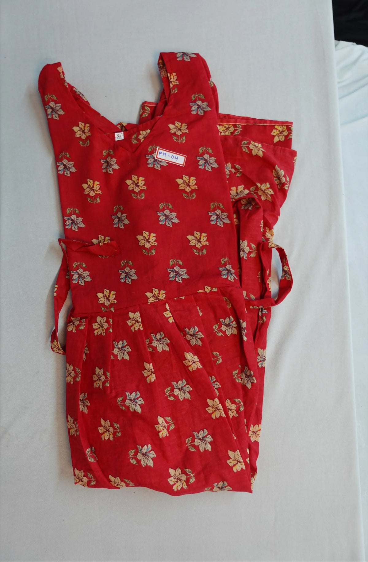 Premium Mul Cotton Frock Red – Puff Sleeve Design with Knots, Zero Shrinkage