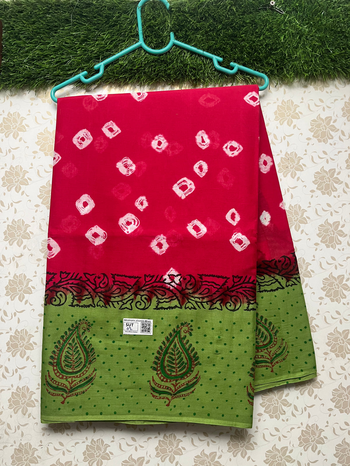 Vasundhara 100count Printed Cotton Saree with Pink colour