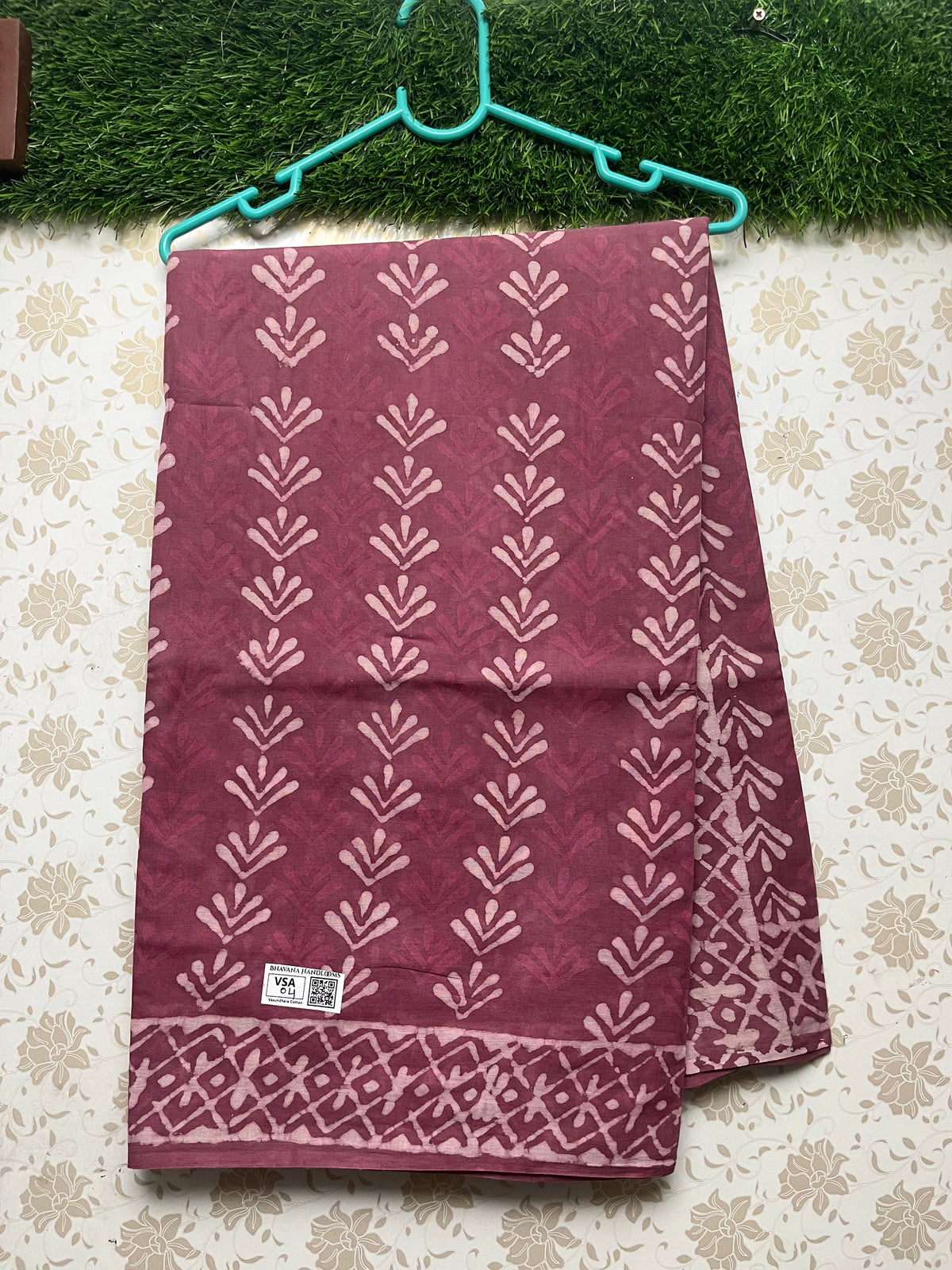 Vasundhara 120count Printed Cotton Saree with Maroon colour