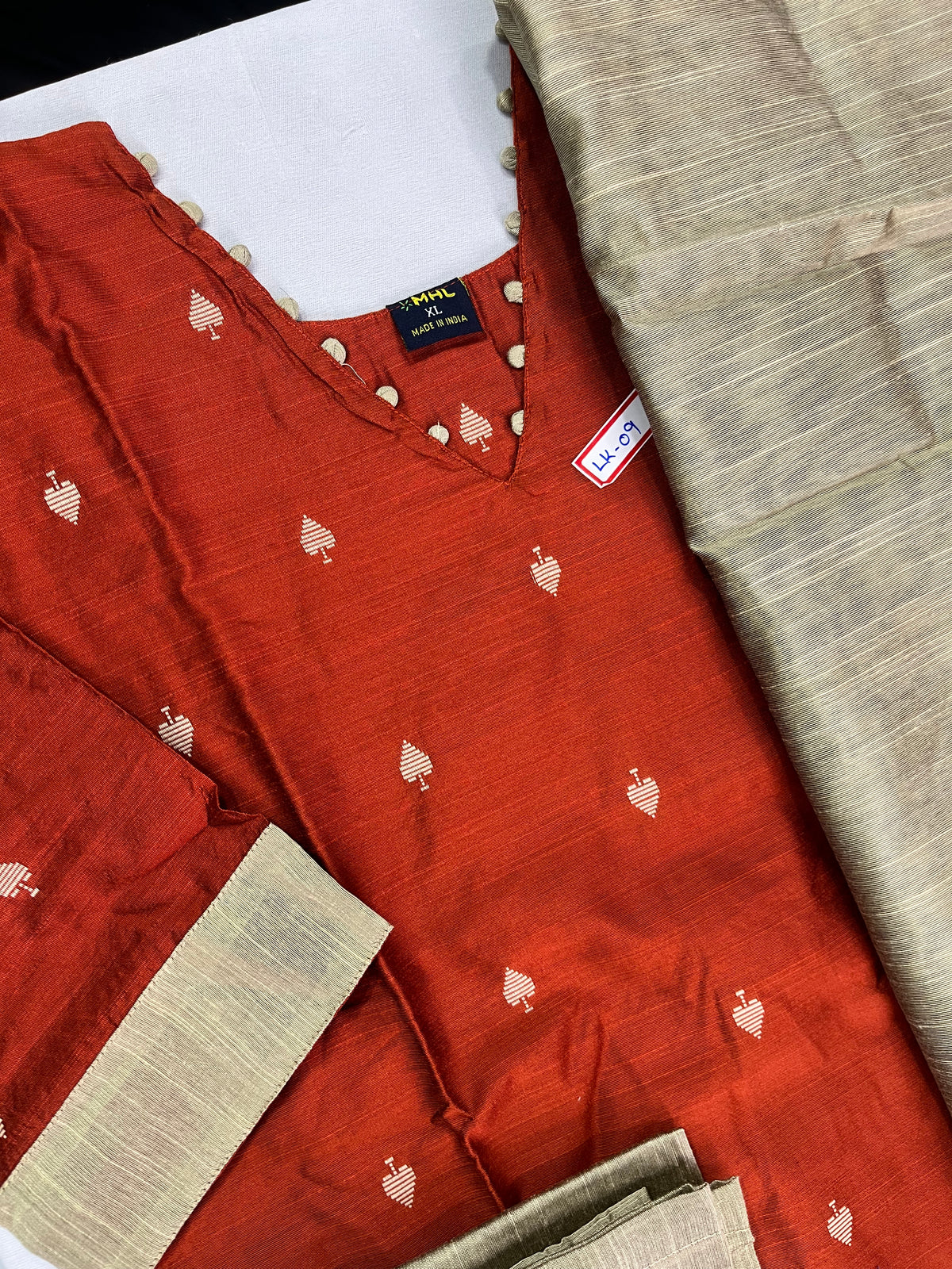 Raw Silk 3pc KurtiSet With Brick Colour Full Length Lining | Gold Dupatta