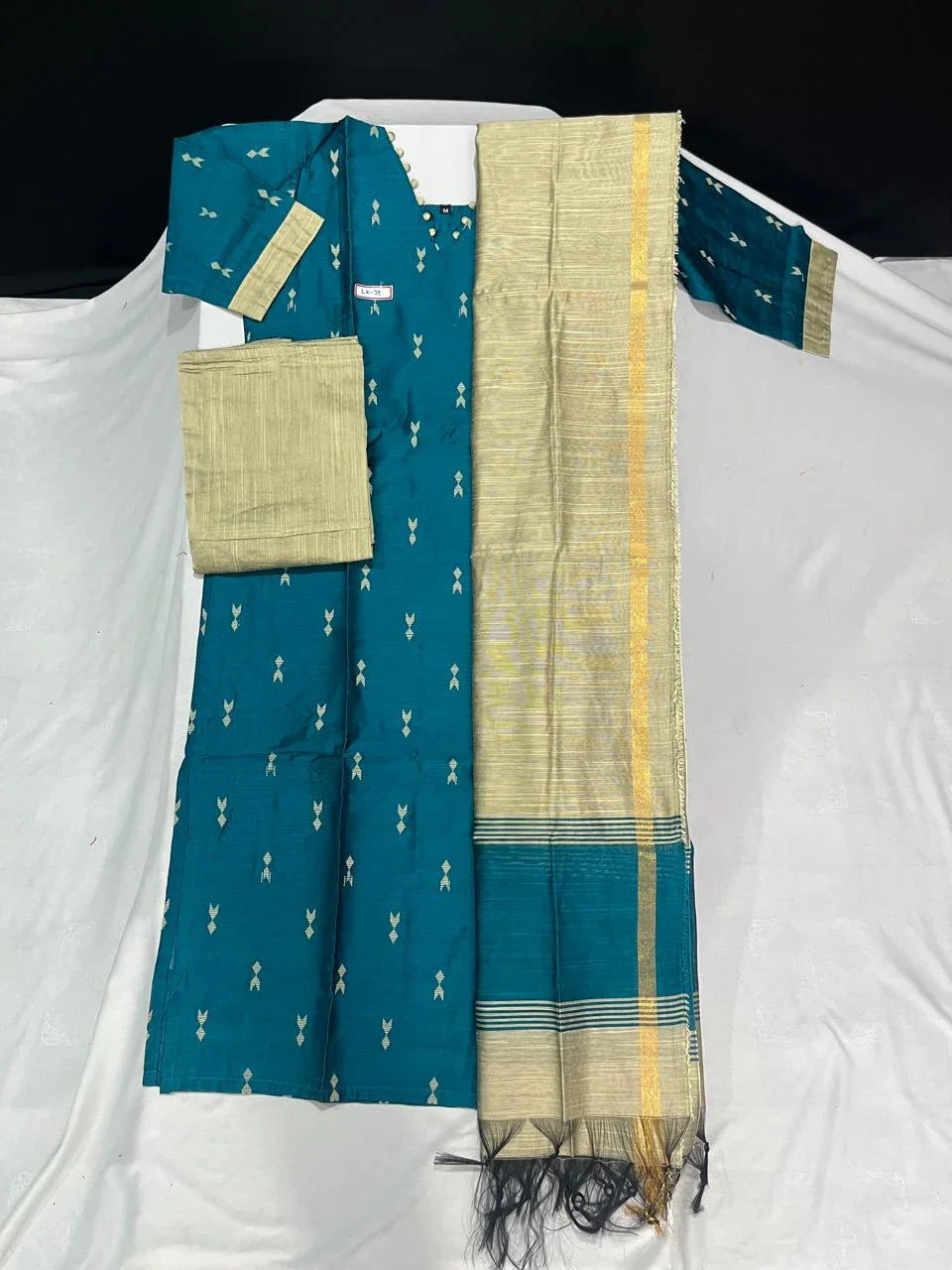 Raw Silk 3pc KurtiSet With Sea Blue Colour Full Length Lining | Gold Dupatta