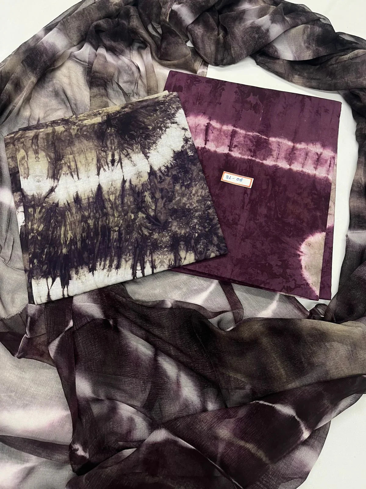 Wine Berry Colour Dress Material with Soft Chiffon Dupatta