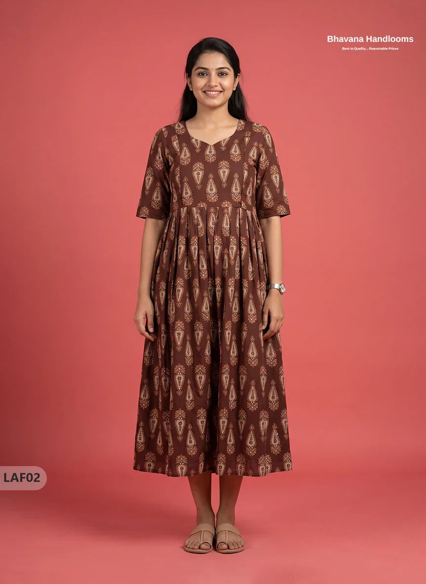 Feeding Frock with Kalamkari Design – Maroon Color | Invisible Zips | Half Lining Maternity Wearb