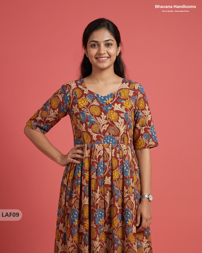 Feeding Frock with Kalamkari Design – Red Color | Invisible Zips | Half Lining Maternity Wear