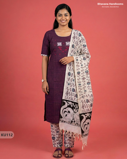 Embroidered Kurti Set (3PC) with Purple wine | Full Length Lining | Traditional Style