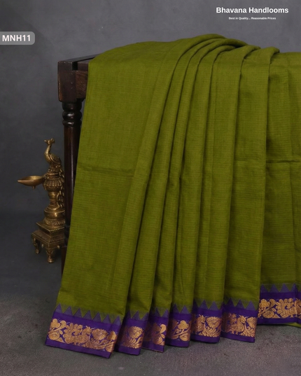 Mini Gadwal Cotton Saree in Dark Green with Small Zari Border | Without Blouse
