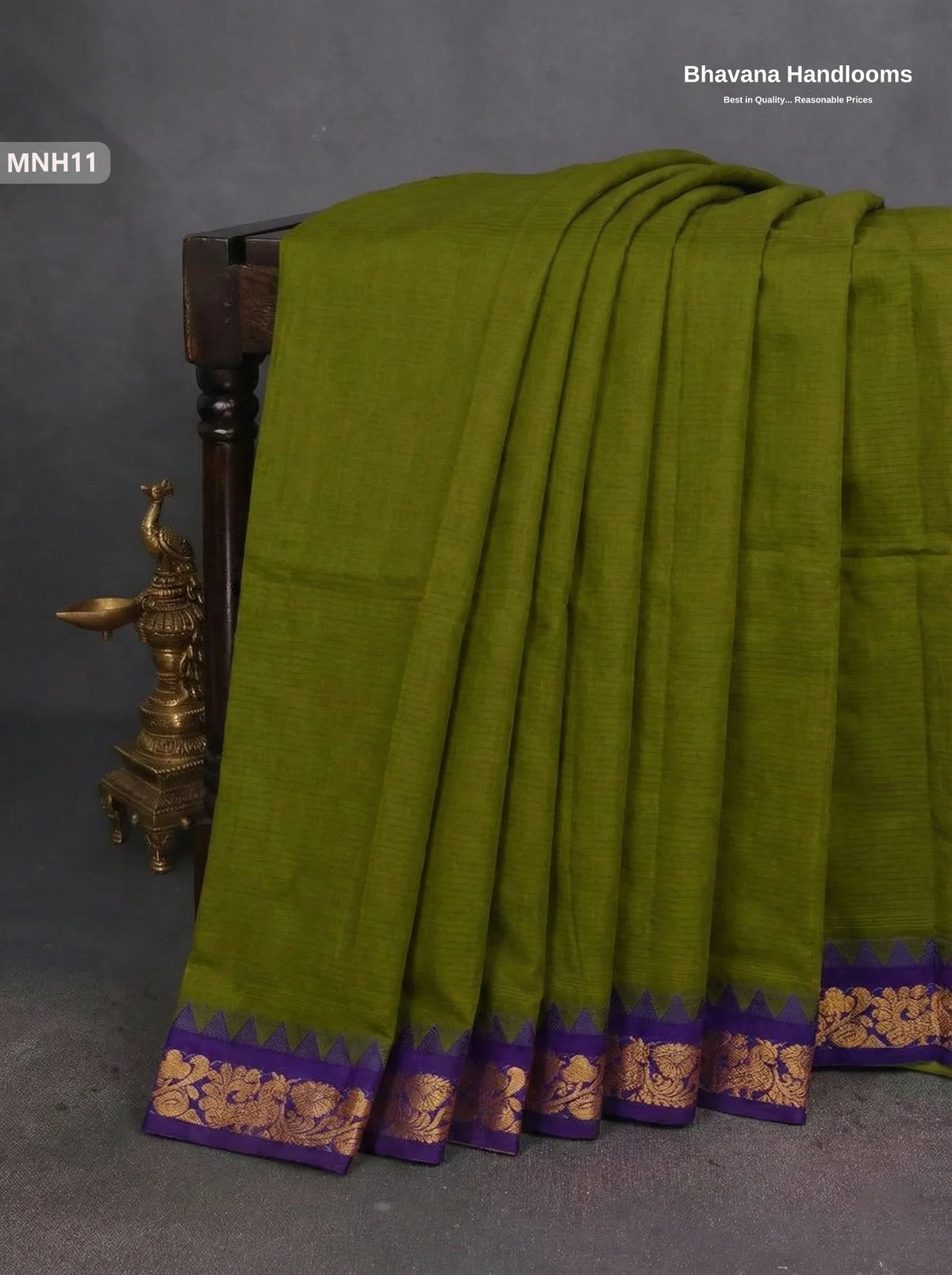 Mini Gadwal Cotton Saree in Dark Green with Small Zari Border | Without Blouse