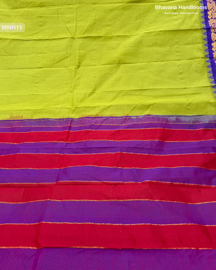 Mini Gadwal Cotton Saree in Green with Small Zari Border | Without Blouse