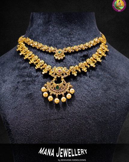 Simple  haaram kemp & cz stones with pendant
