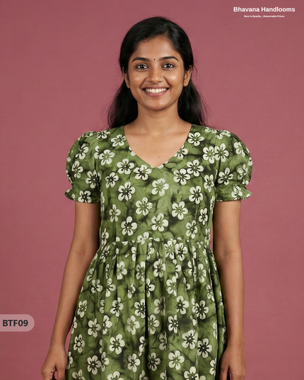 Handmade Batik Frock with Natural Dye – Potli Ball Neck Design Green Colour