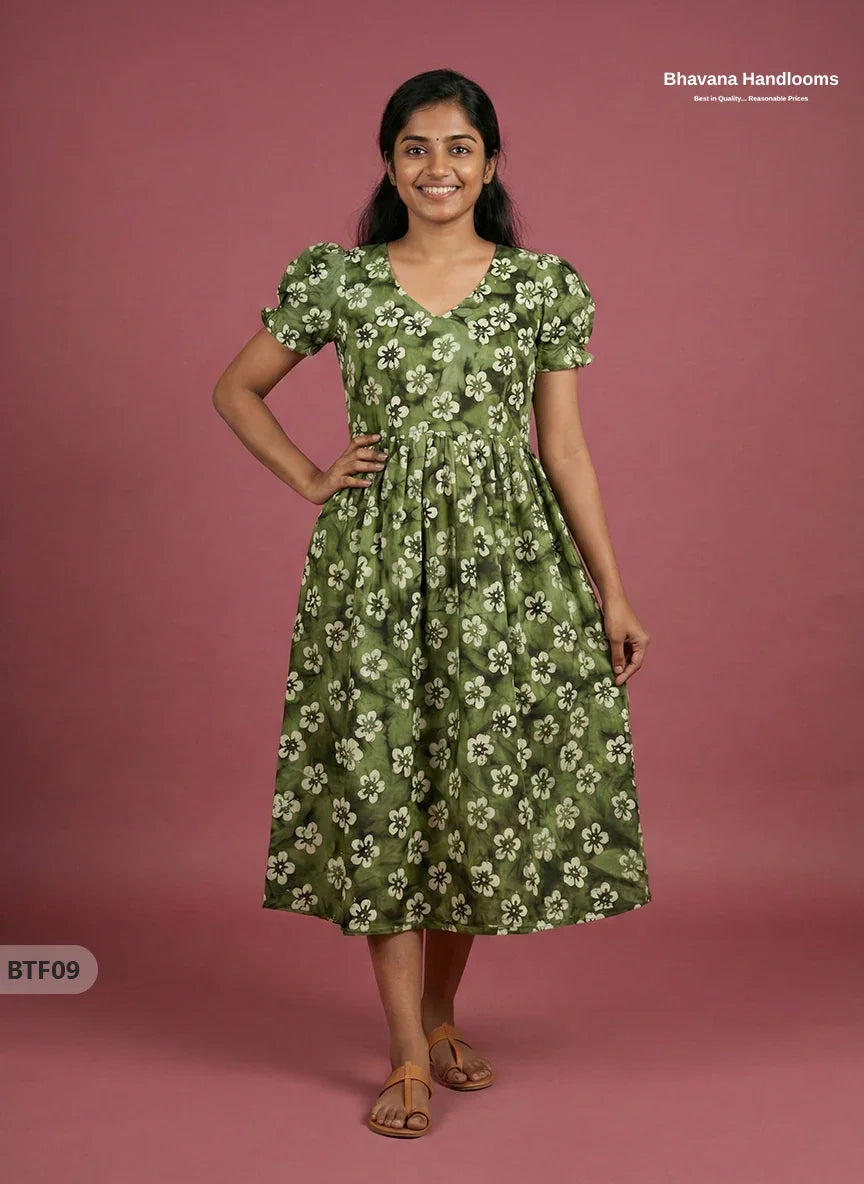 Handmade Batik Frock with Natural Dye – Potli Ball Neck Design Green Colour