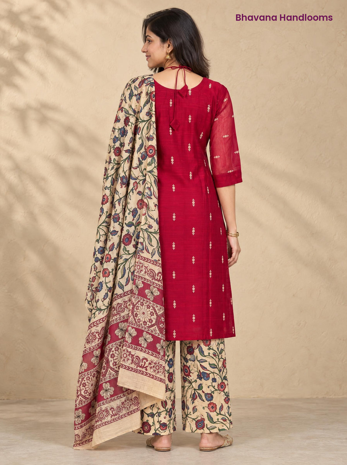 Red Raw Silk 3PC Set · Cream Multicolour Kalamkari Dupatta