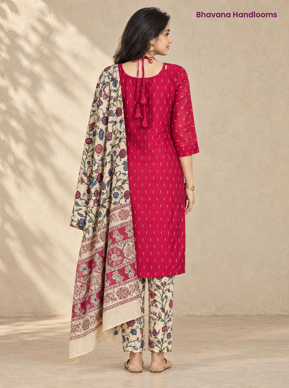 Rani Pink Raw Silk 3PC Set · Cream & Red Kalamkari Dupatta