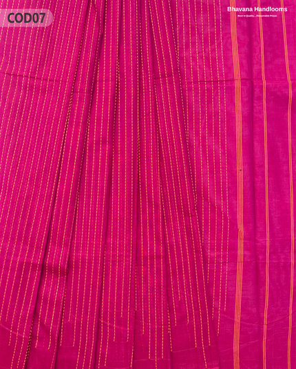 Traditional Coimbatore Handloom Saree – Thread Woven, Small Border, Dark Pink colour