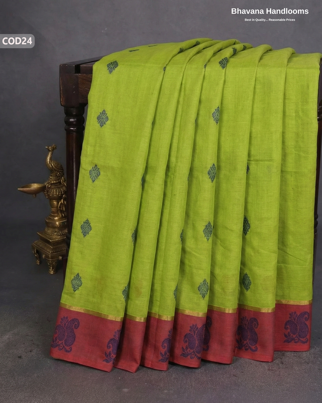 Traditional Coimbatore Handloom Saree – Thread Woven, Small Border, Parrot Green colour