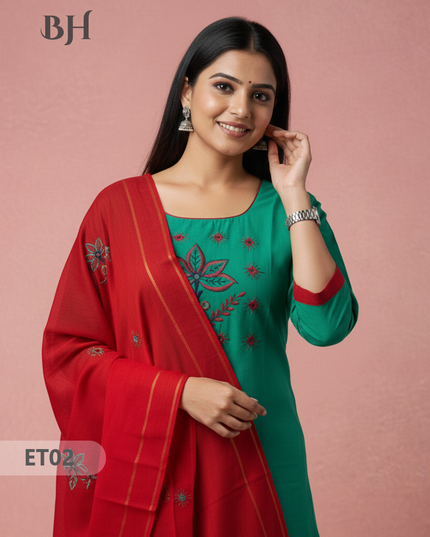 Women’s Green Cotton 3pc Sets – Mirror Work & Embroidery Design