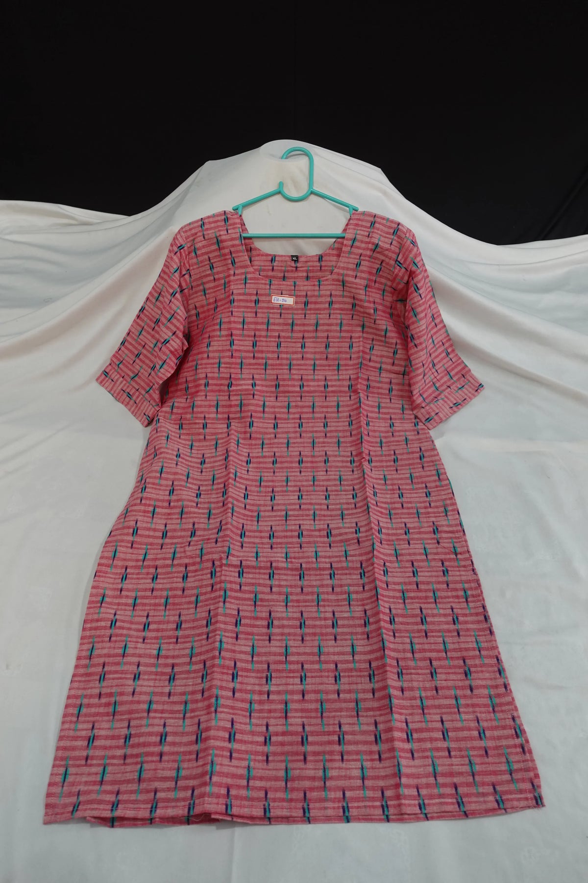 Premium Cotton Straight Cut Kurti – Pink Floral Print Design for Women