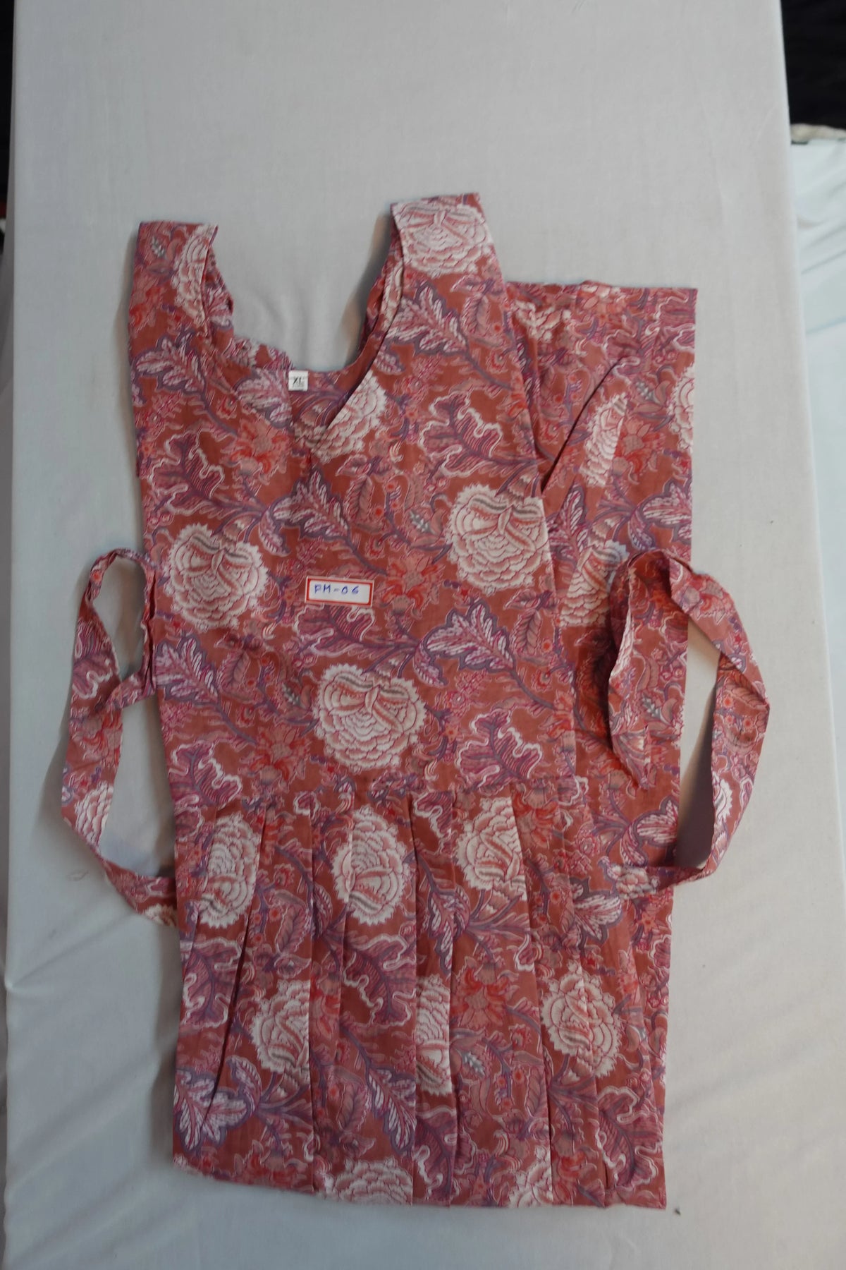 Premium Mul Cotton Frock Grey Pink – Puff Sleeve Design with Knots, Zero Shrinkage