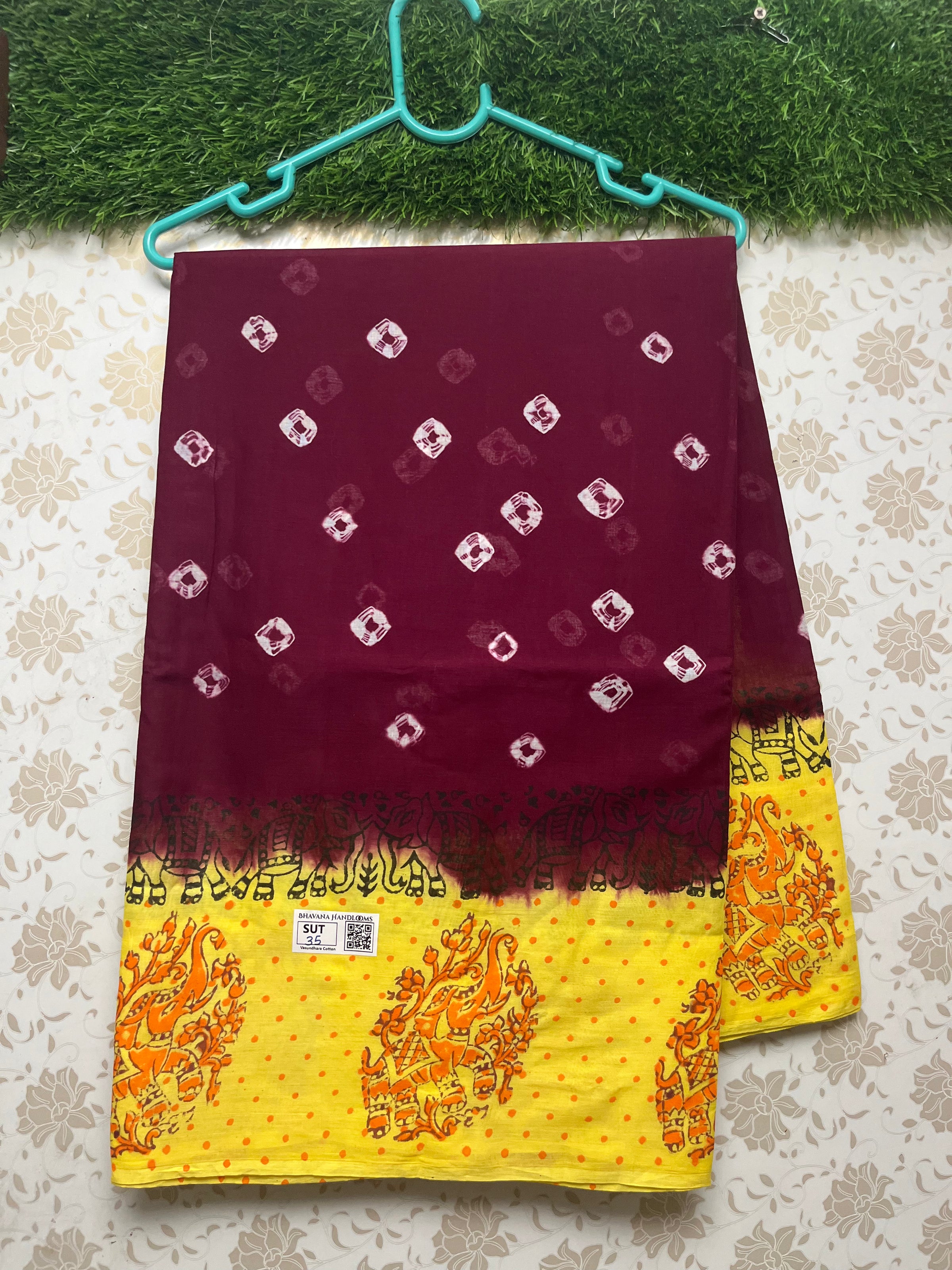 Vasundhara 100count Printed Cotton Saree with Maroon colour