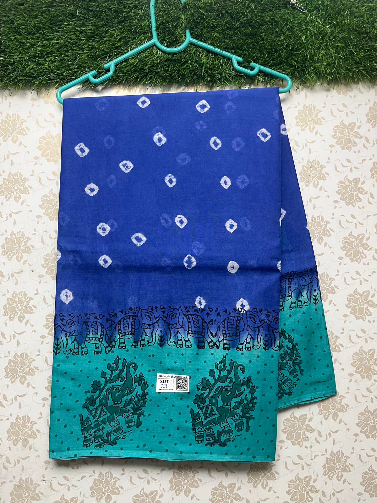 Vasundhara 100count Printed Cotton Saree with Blue colour