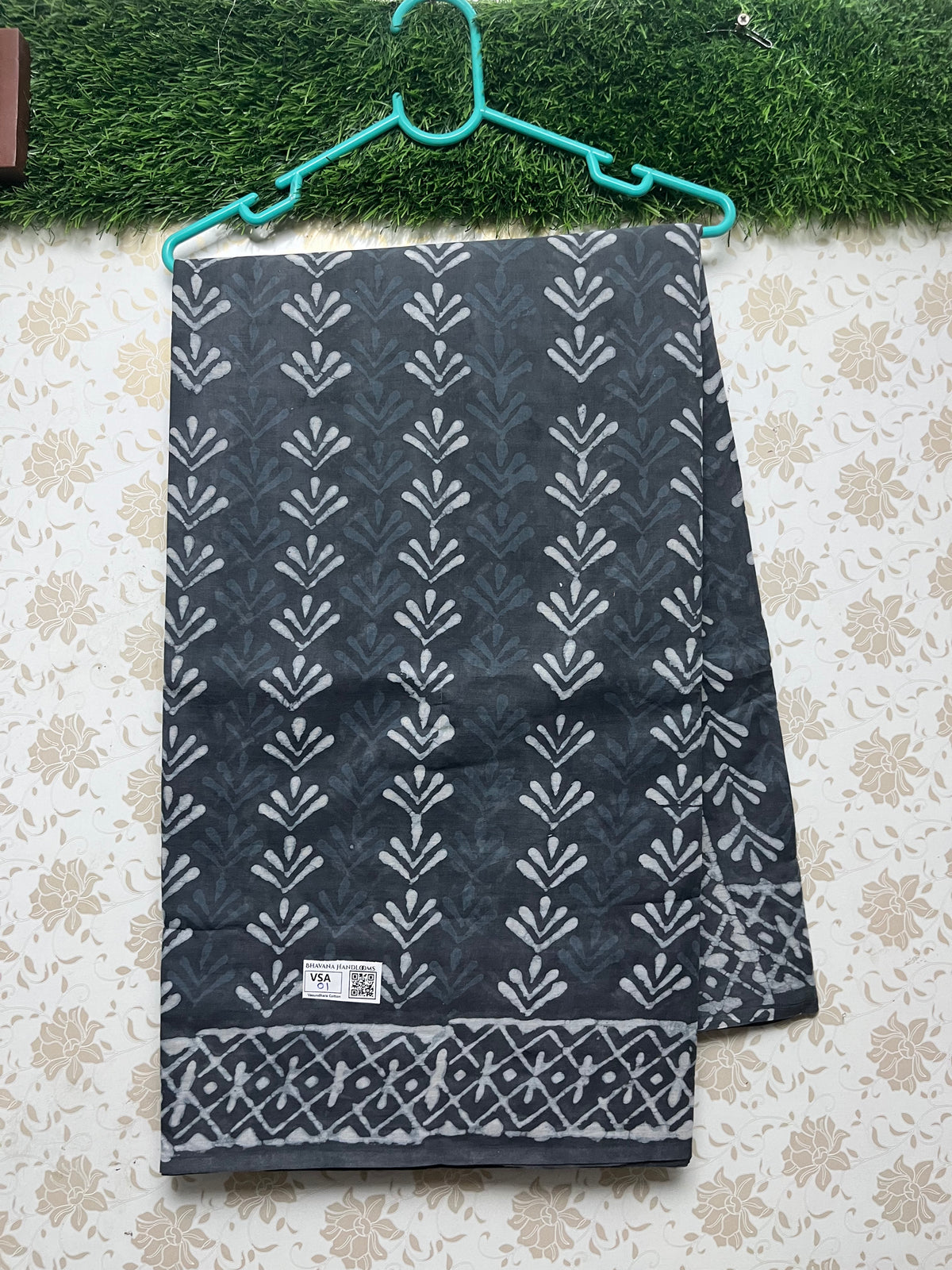 Vasundhara 120count Printed Cotton Saree with Black colour