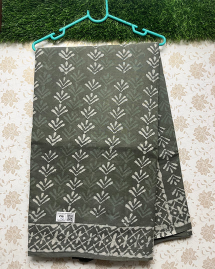 Vasundhara 120count Printed Cotton Saree with Gray colour