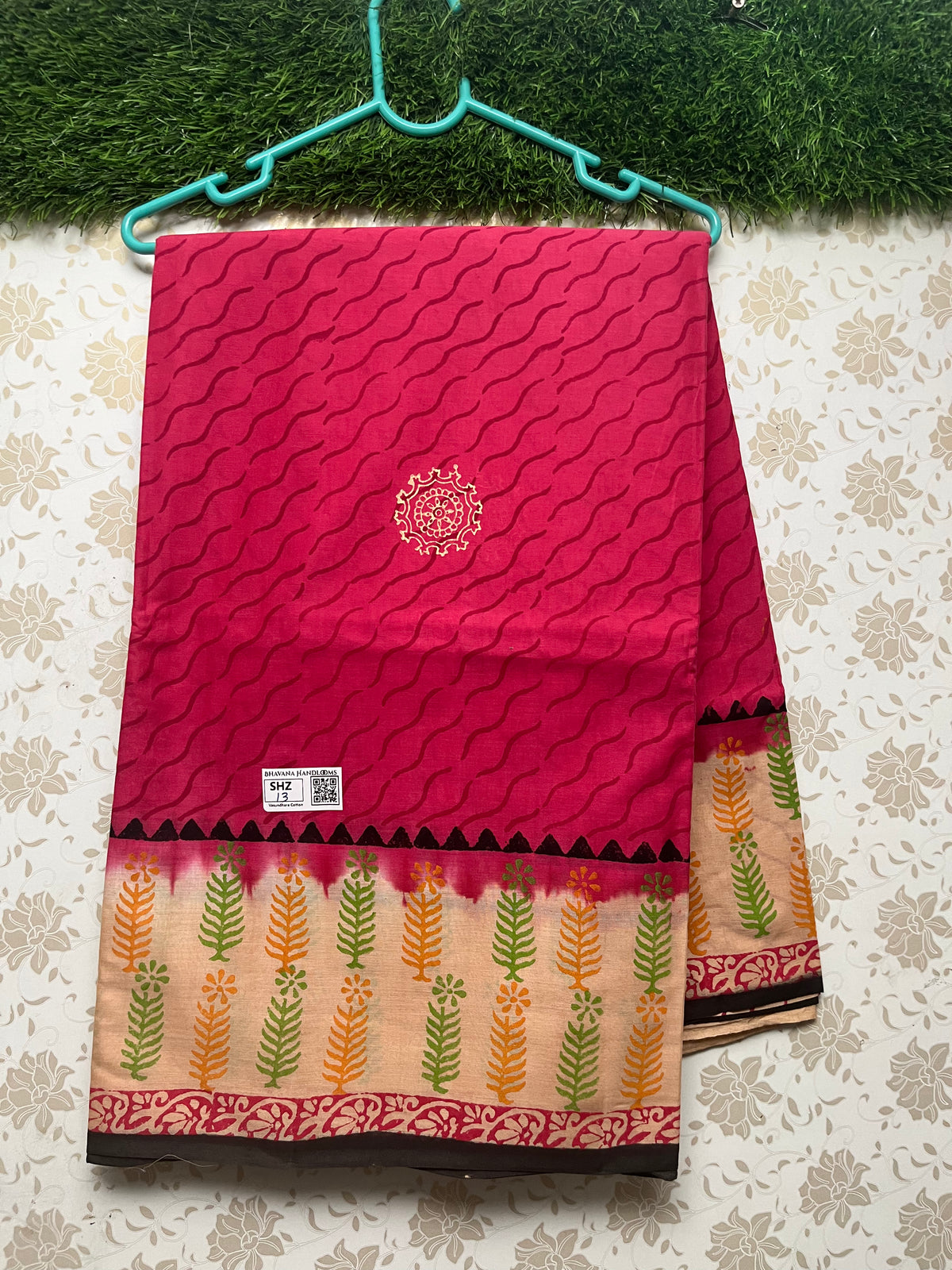 Vasundhara 120count Printed Cotton Saree with Red colour