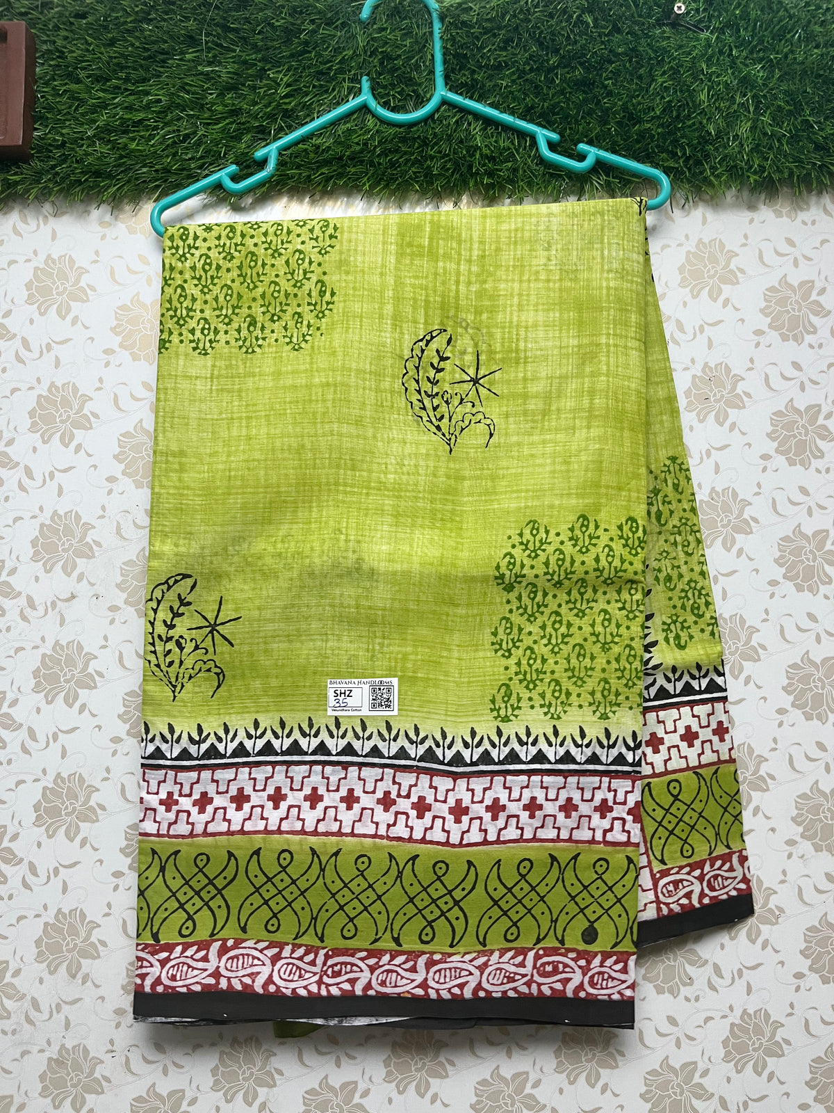 Vasundhara 120count Printed Cotton Saree with Green colour