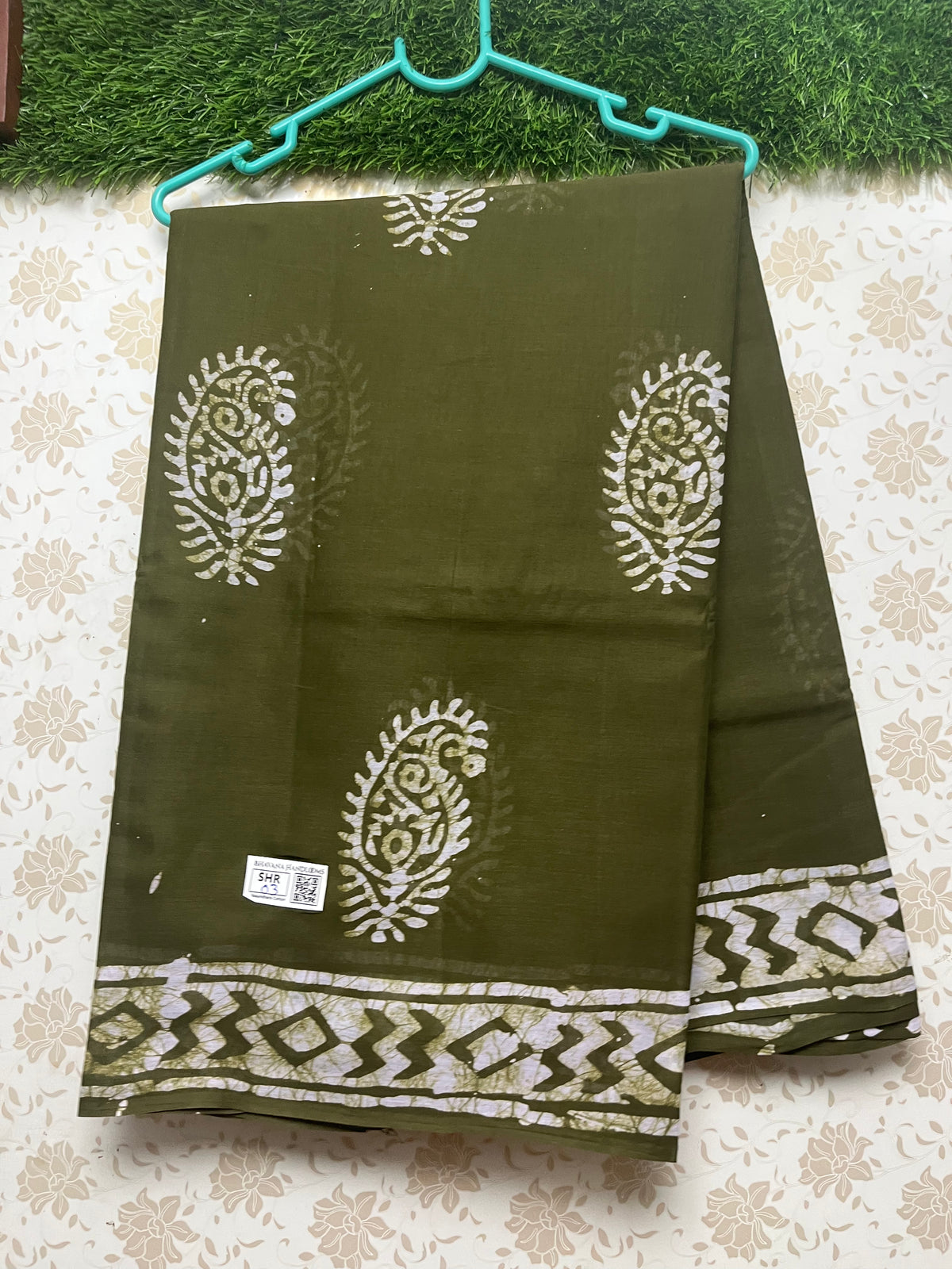 Vasundhara 120count Printed Cotton Saree with Olive colour
