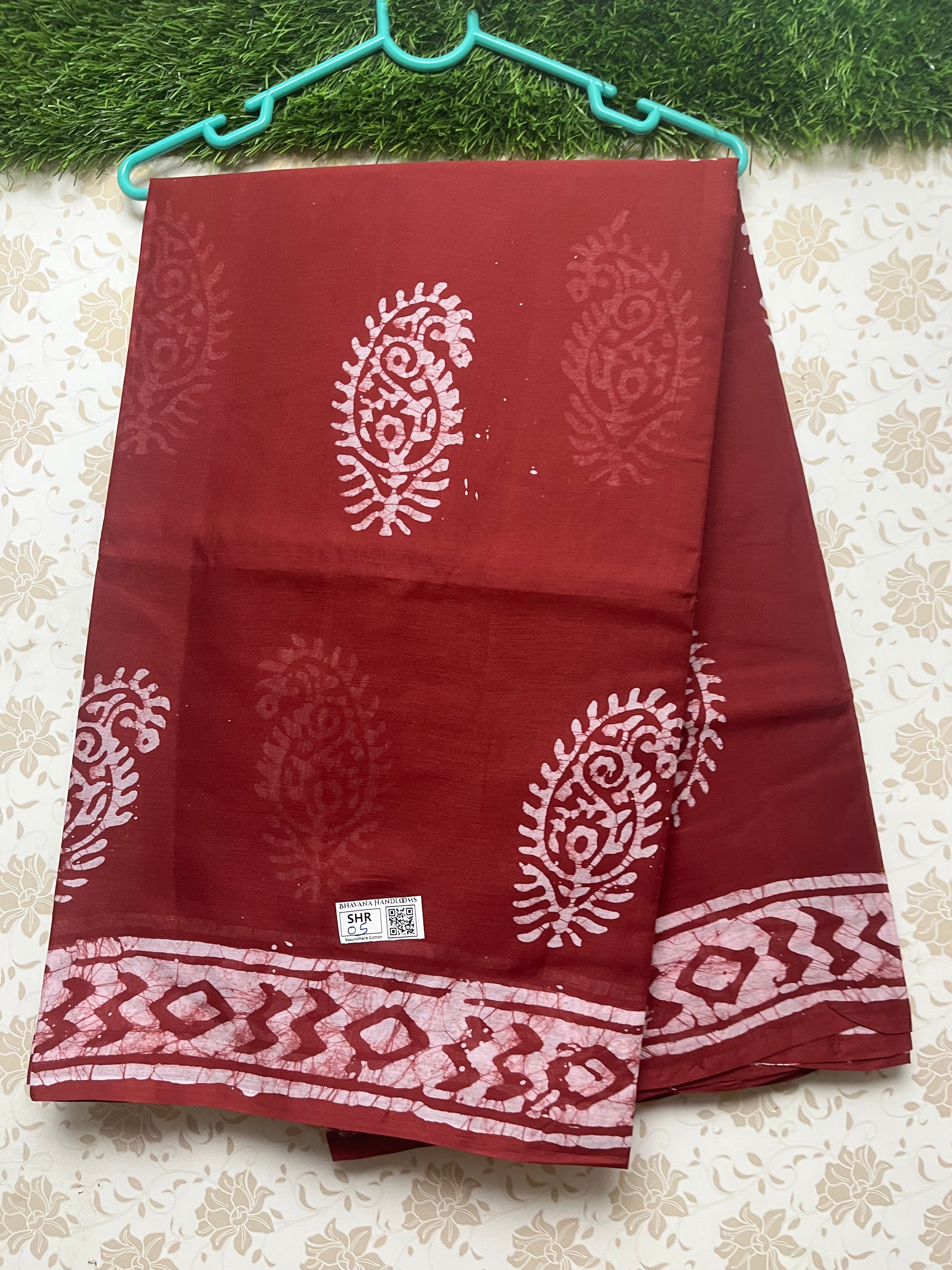 Vasundhara 120count Printed Cotton Saree with Dark Maroon colour