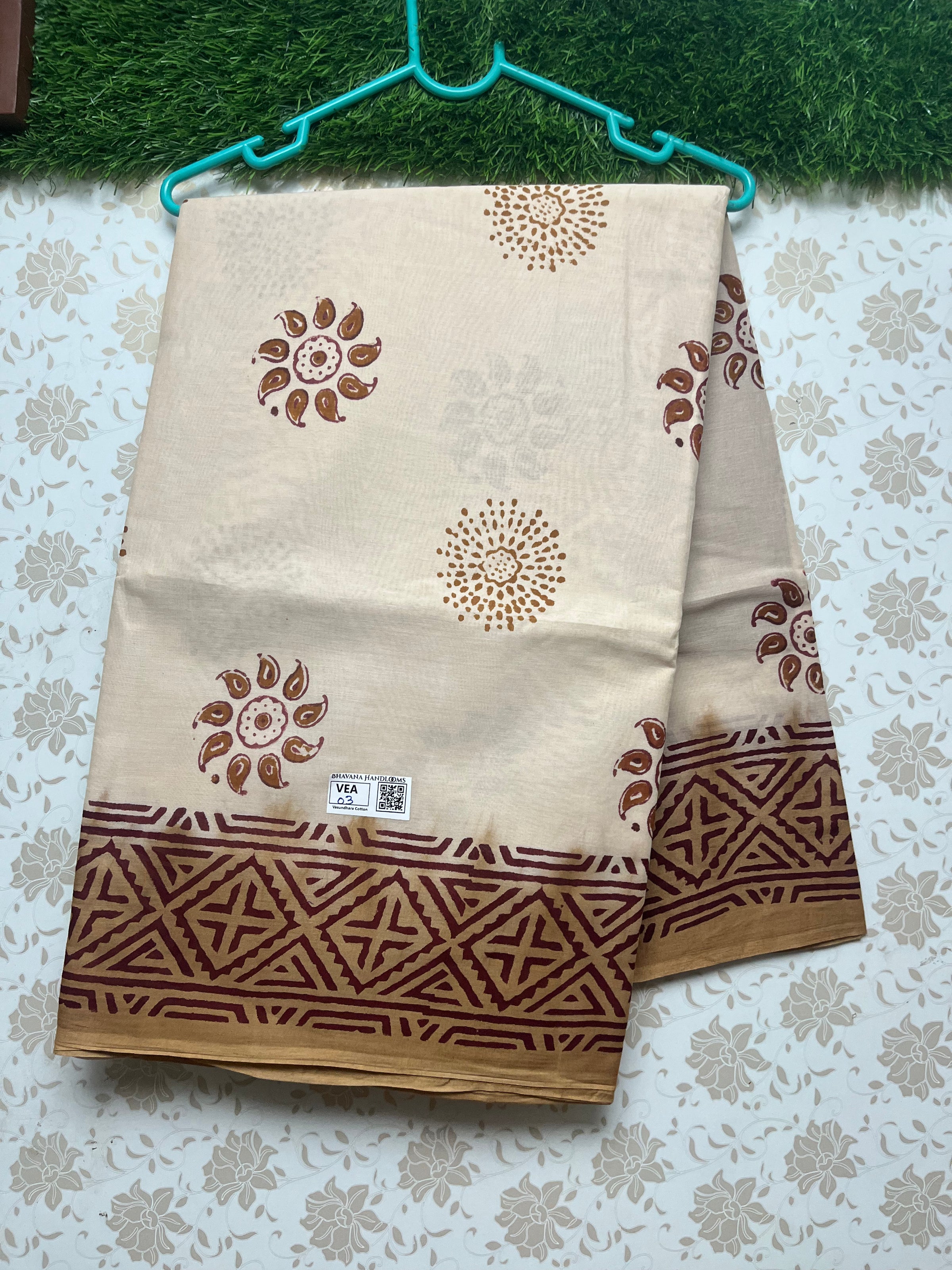 Vasundhara 100count Printed Cotton Saree with Peach colour