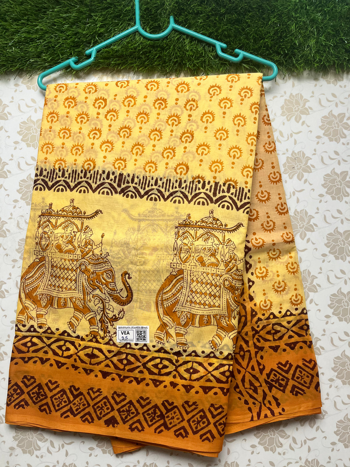 Vasundhara 100count Printed Cotton Saree with Orange colour