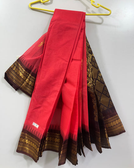 Two Side Border Gadwal Handloom Cotton Saree with Pink Colour & Chocolate border Rich Pallu