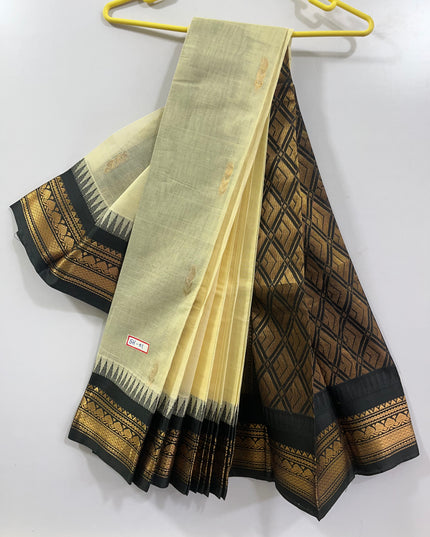 Two Side Border Gadwal Handloom Cotton Saree with Cream Colour & Black Colour Rich Pallu