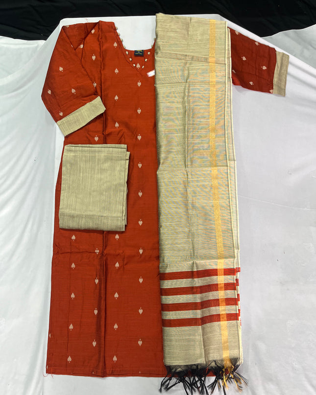 Raw Silk 3pc KurtiSet With Brick Colour Full Length Lining | Gold Dupatta