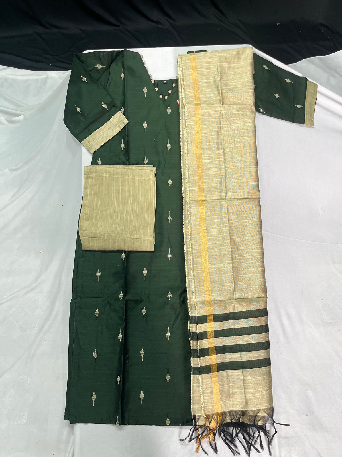 Raw Silk 3pc KurtiSet With Olive Green Colour Full Length Lining | Gold Dupatta