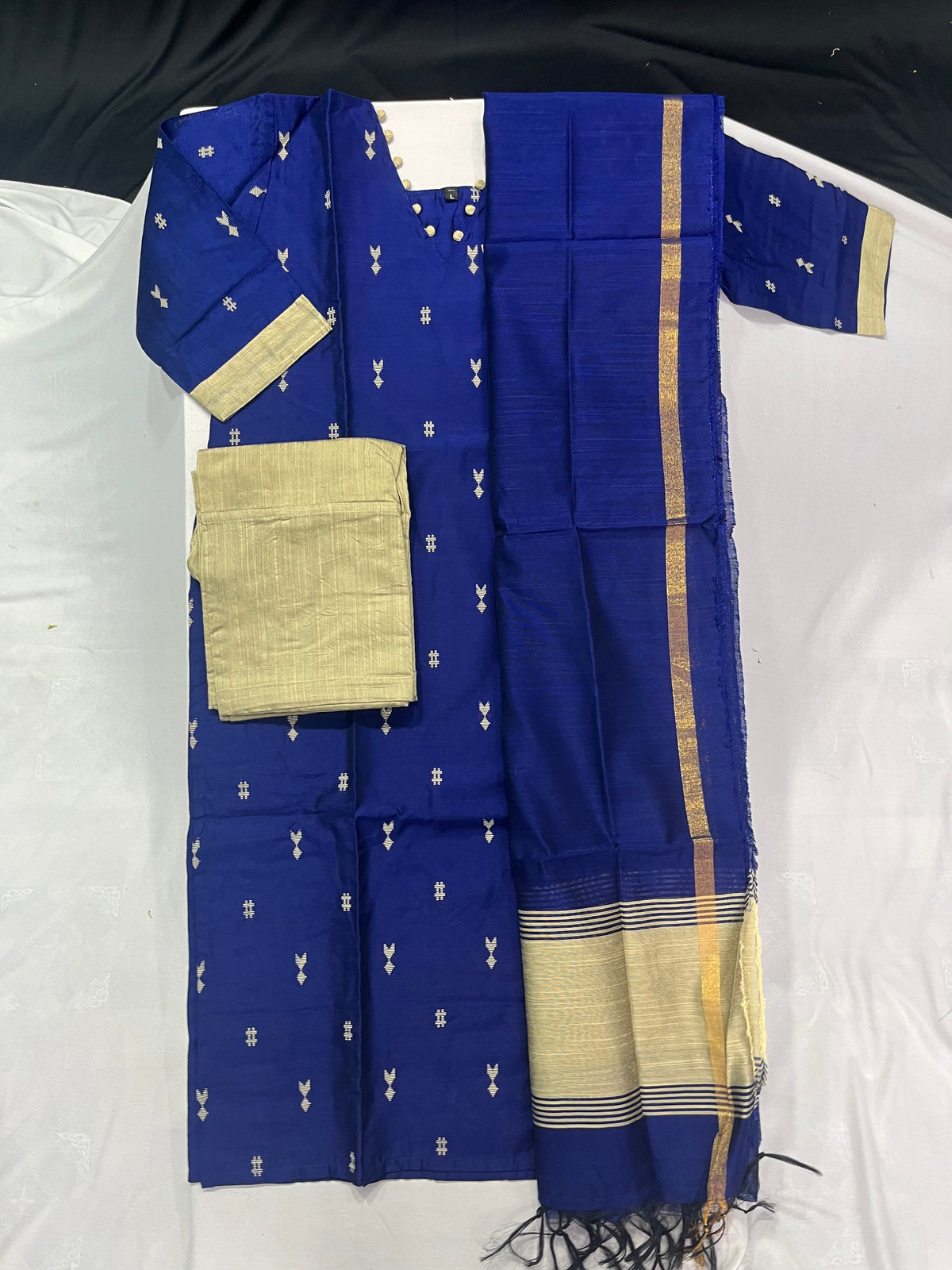 Raw Silk 3pc KurtiSet With Royal Blue Colour Full Length Lining | Blue Dupatta