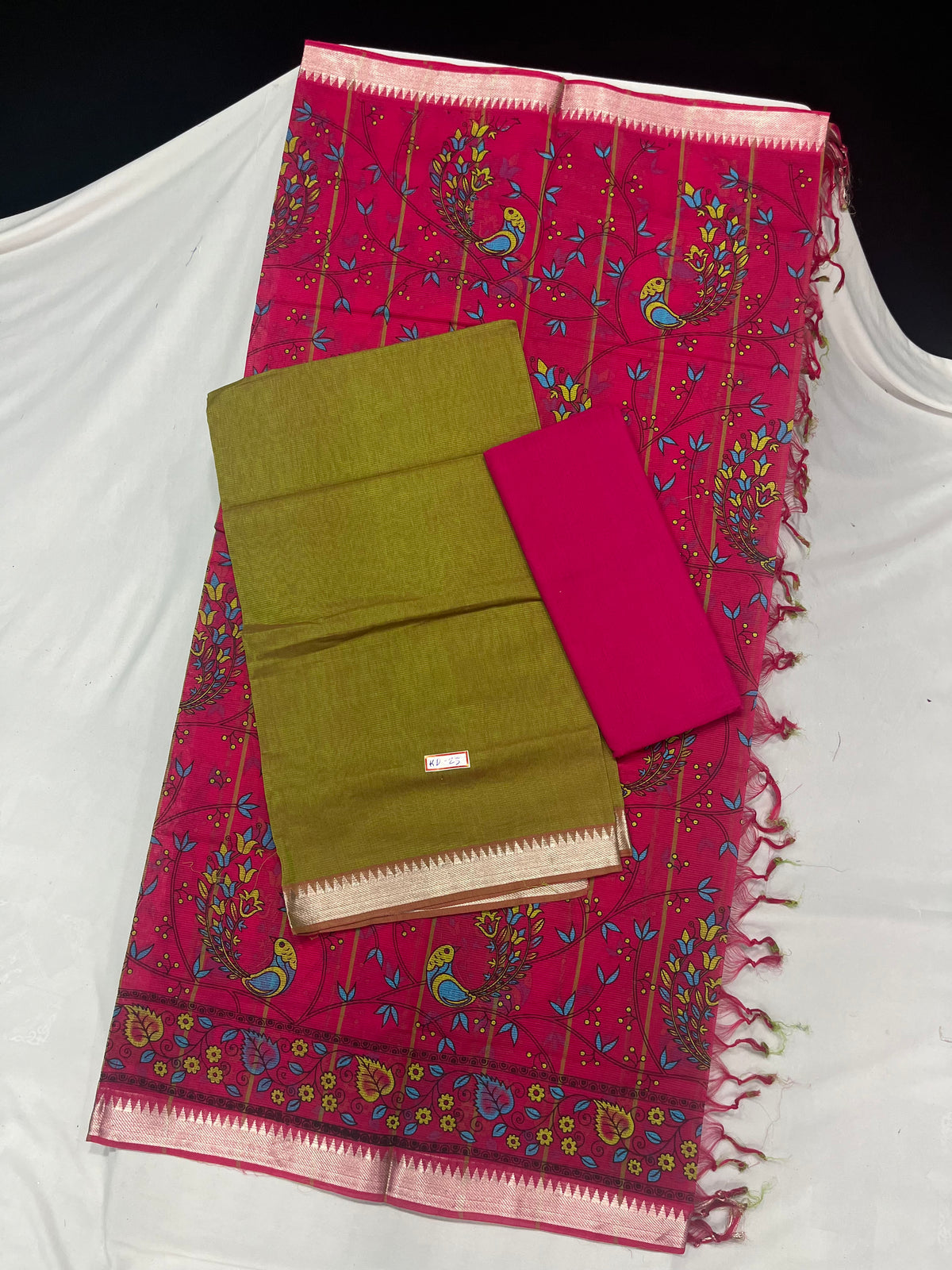 Mangalagiri Cotton Dress Material with Pink Chunni with Drak Green Colour
