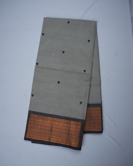 Premium Kanchi Handloom Cotton Saree in Elegant Pearl Grey with Traditional Zari Border | Soft Cotton Comfort & Graceful Drape