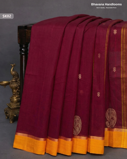 Premium Khadi Cotton Saree in Sea Red | Handwoven Elegance – Bhavana Handlooms