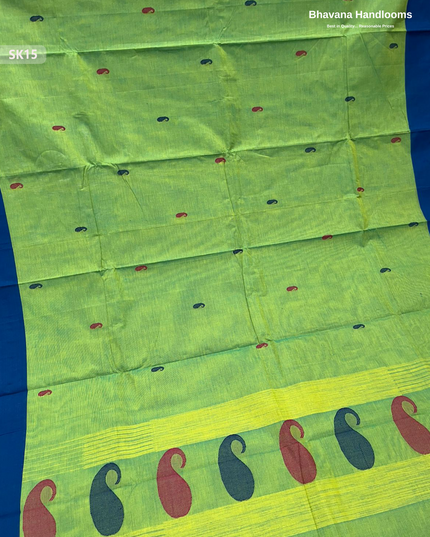 Premium Khadi Cotton Saree in Parrot Green | Handwoven Elegance – Bhavana Handlooms