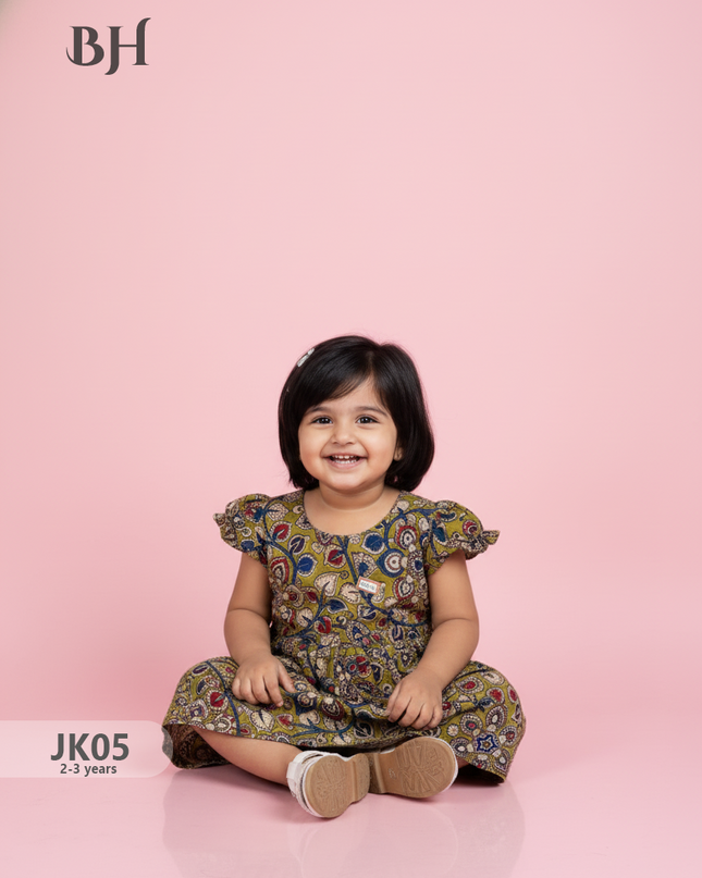 Sampangi Green Cotton Printed Baby Frocks – Latest Kids Wear Collection | Bhavana Handlooms