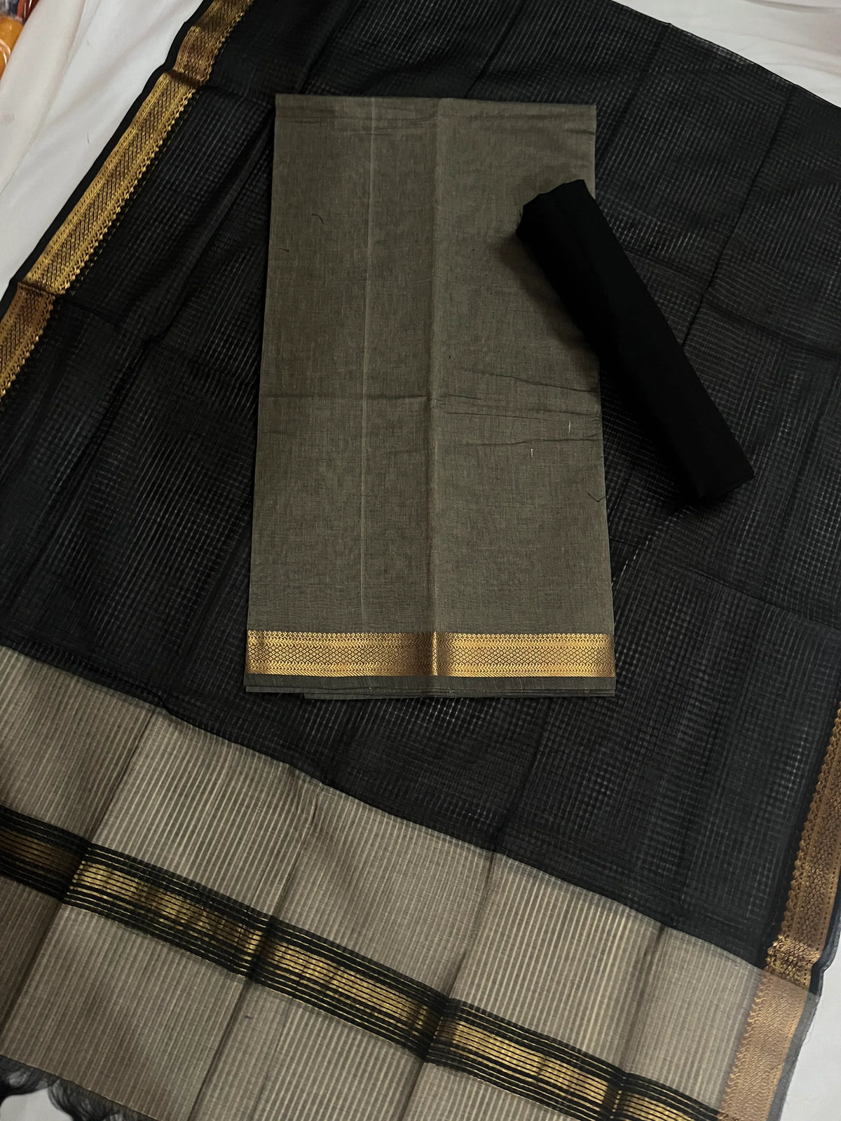 Mangalagiri Cotton Dress Material with Missing Checks Dupatta – Premium Unstitched Suit Set Gray colour