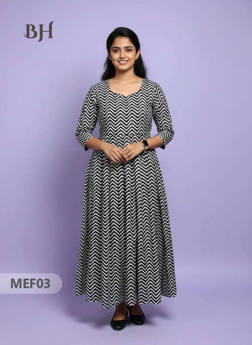 Mul Cotton Maternity & Feeding Frock – Black