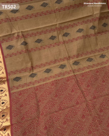 South Indian Premium Handloom Zari Border Saree with Rich Pallu – Dark Brown