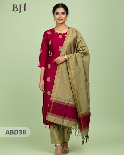 Raw Silk 3-Piece Kurti Set with Cut Work Neck Design in Pink Colour | Full-Length Lined Kurti with Gold Dupatta