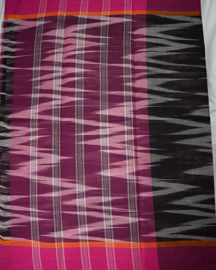 Pochampally Handloom Saree in Black and Grey Colour with Traditional Ikat Design & Magenta Border