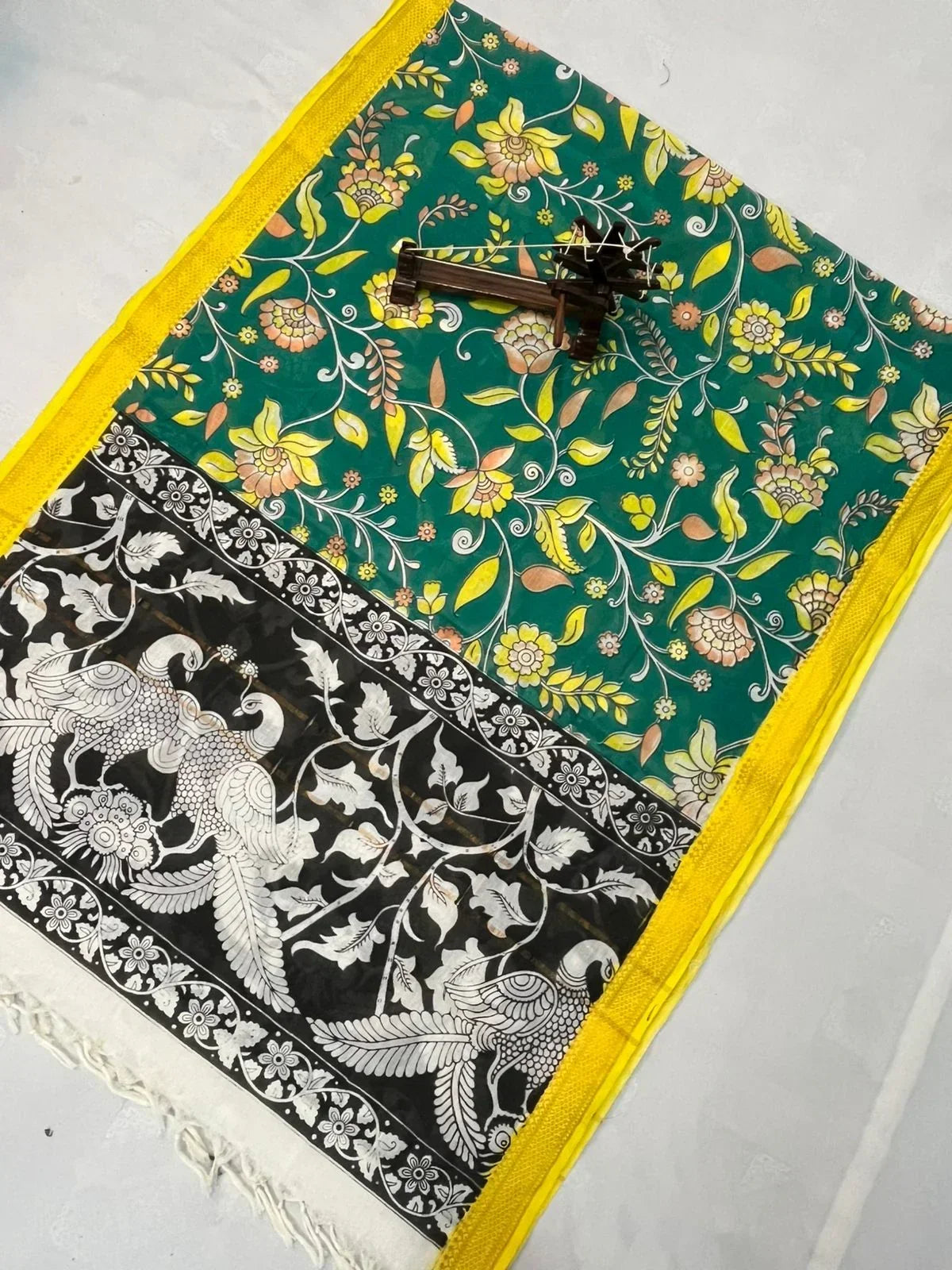 Mangalagiri Kalmkari Dupatts Cotton Fabric Lux Green Colour