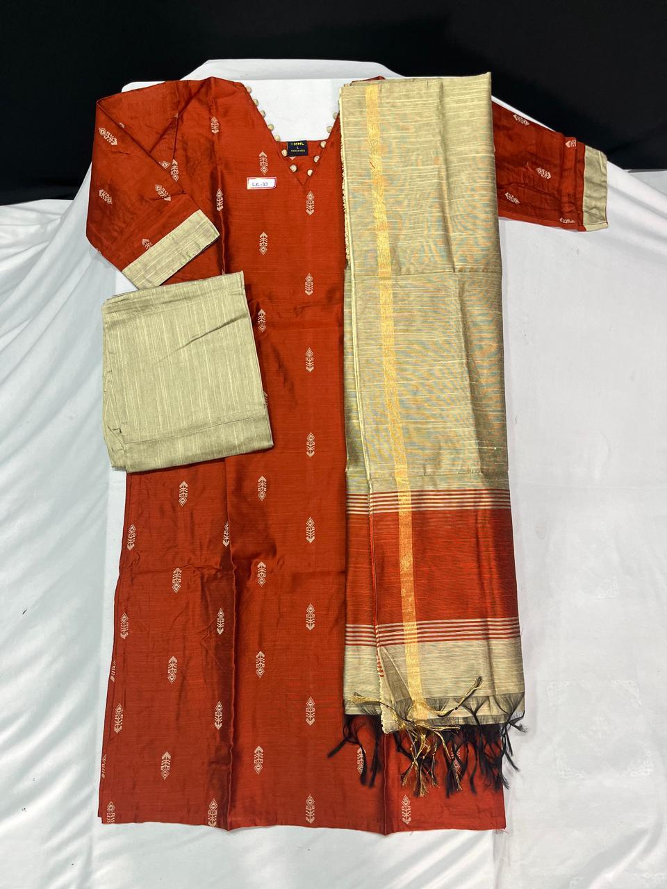 Raw Silk 3pc KurtiSet With Brick Colour Full Length Lining | Gold Dupatta
